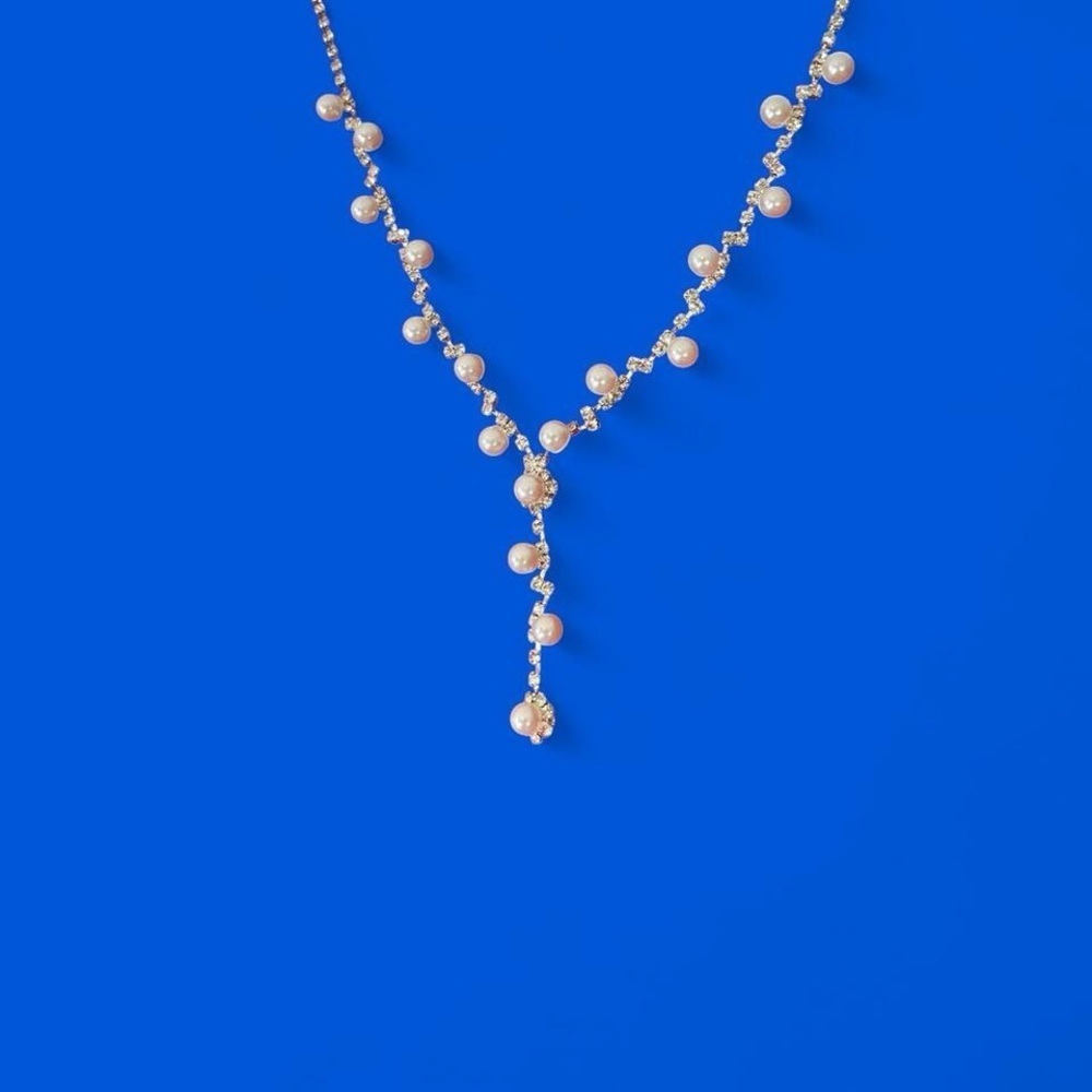 Y Drop Faux pearl and rhinestone necklace
